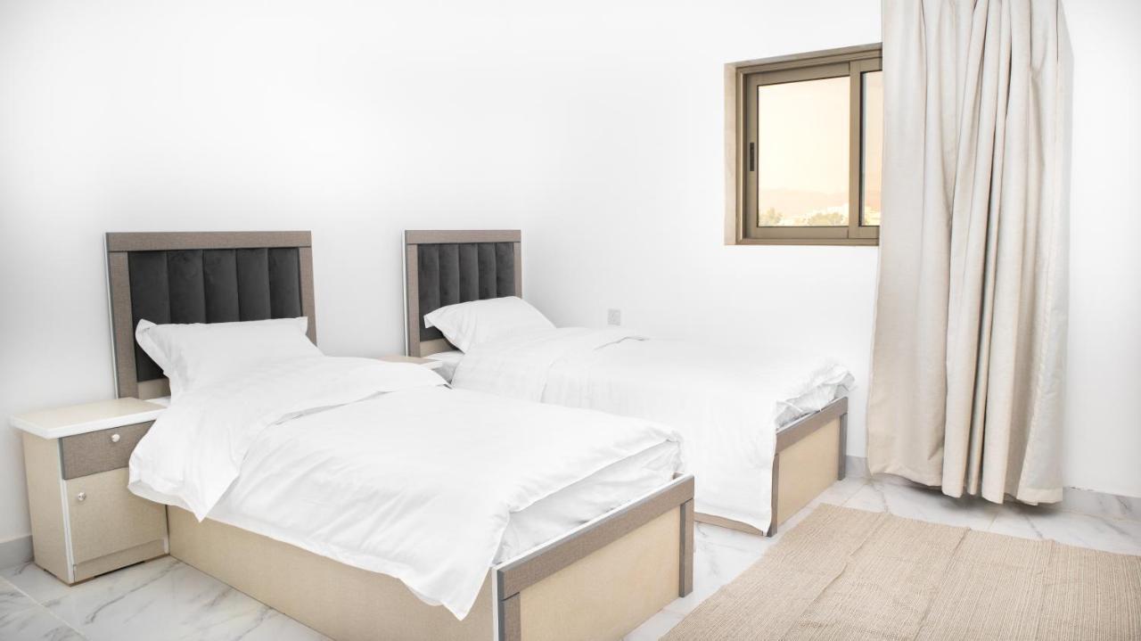 Comfortable & Big Family Apartments 10Mins Drive To Al-Masjid -Nabawi - Nozol Noor 2 Medina Eksteriør billede