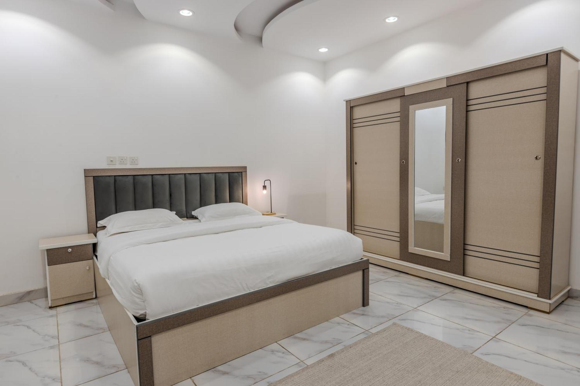 Comfortable & Big Family Apartments 10Mins Drive To Al-Masjid -Nabawi - Nozol Noor 2 Medina Eksteriør billede