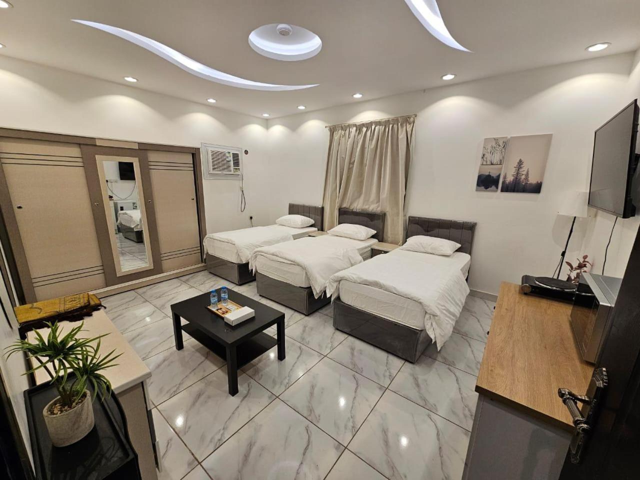 Comfortable & Big Family Apartments 10Mins Drive To Al-Masjid -Nabawi - Nozol Noor 2 Medina Eksteriør billede